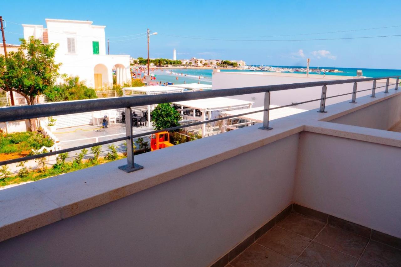 B&B A Un Passo Dal Mare Torre Canne Ngoại thất bức ảnh