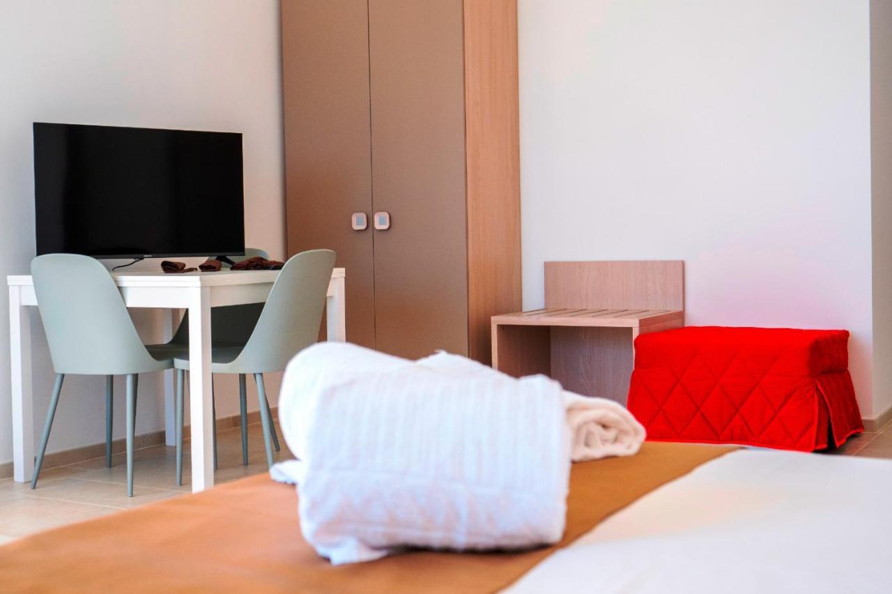 B&B A Un Passo Dal Mare Torre Canne Ngoại thất bức ảnh