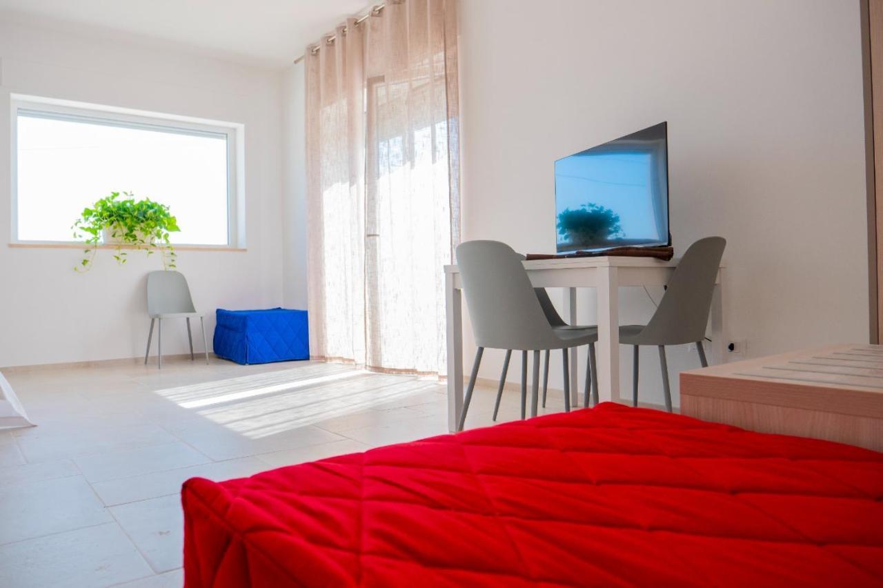B&B A Un Passo Dal Mare Torre Canne Ngoại thất bức ảnh