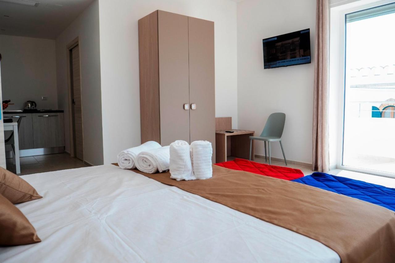 B&B A Un Passo Dal Mare Torre Canne Ngoại thất bức ảnh