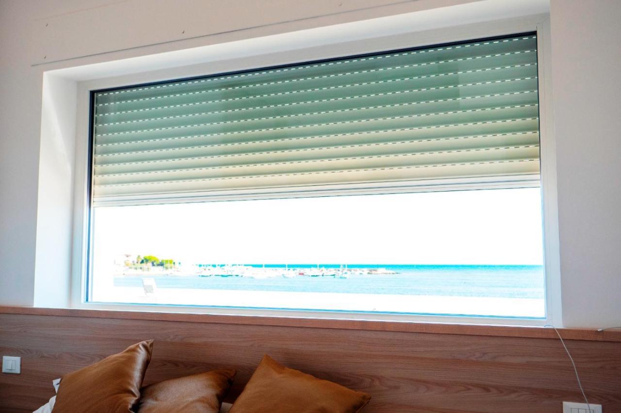 B&B A Un Passo Dal Mare Torre Canne Ngoại thất bức ảnh