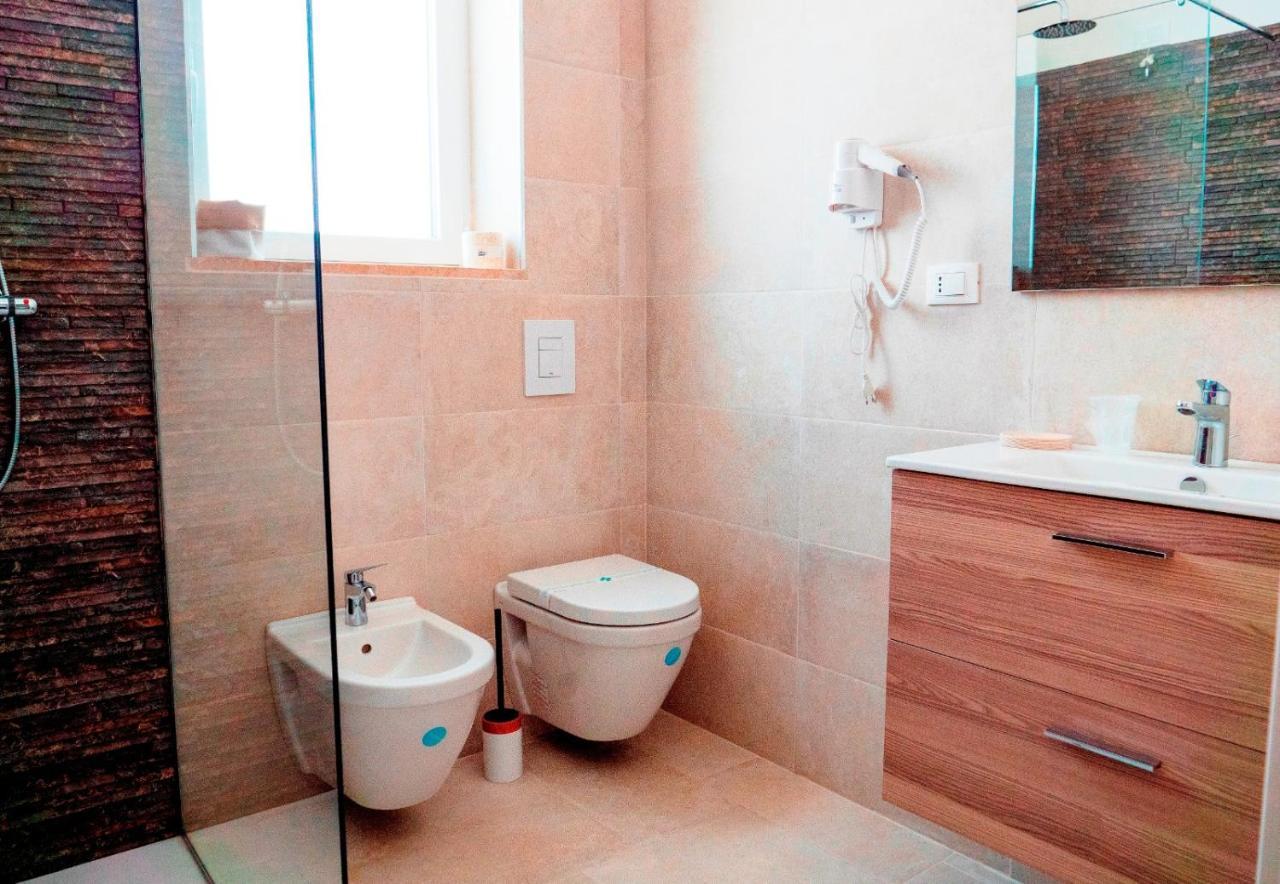 B&B A Un Passo Dal Mare Torre Canne Ngoại thất bức ảnh